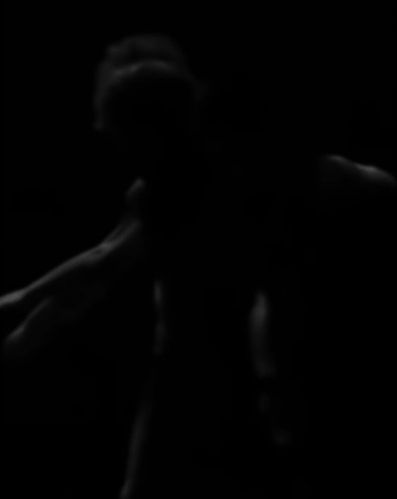 Noir ! Les anges
